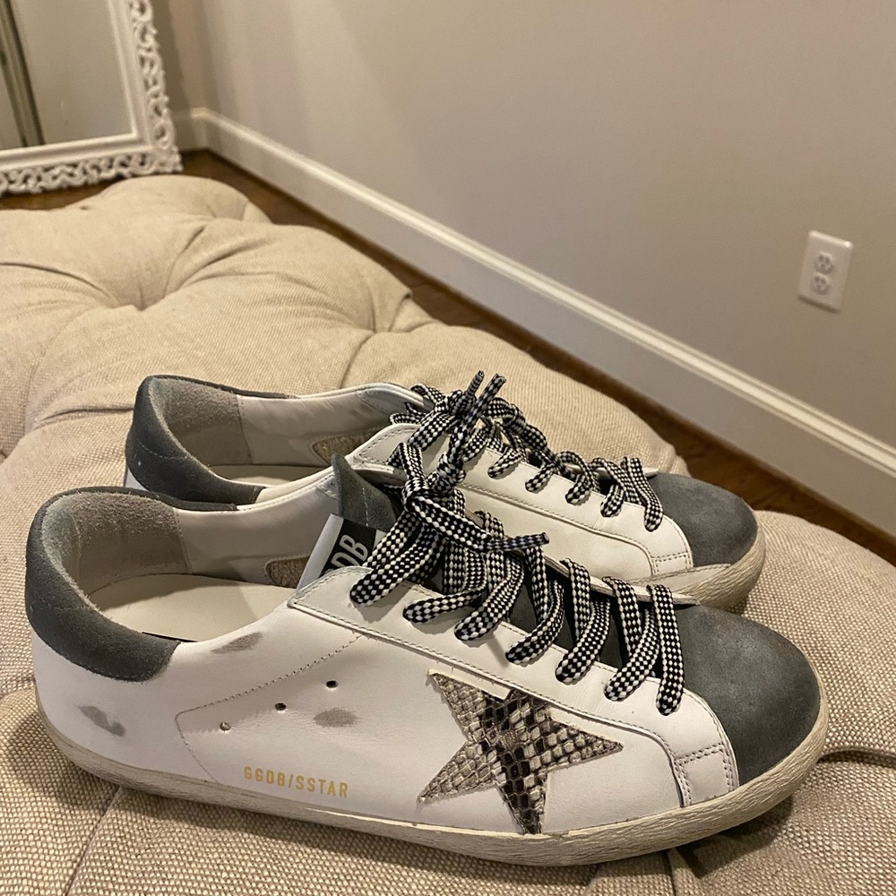 Golden goose for men in size 10 (43)